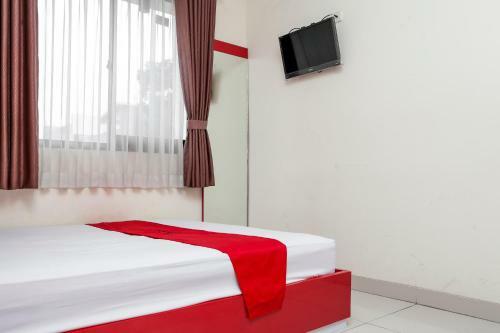Bed & Breakfast Reddoorz @ Buah Batu 2