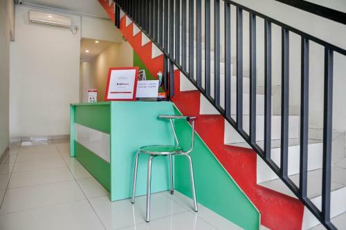 Bed & Breakfast Reddoorz @ Buah Batu 2