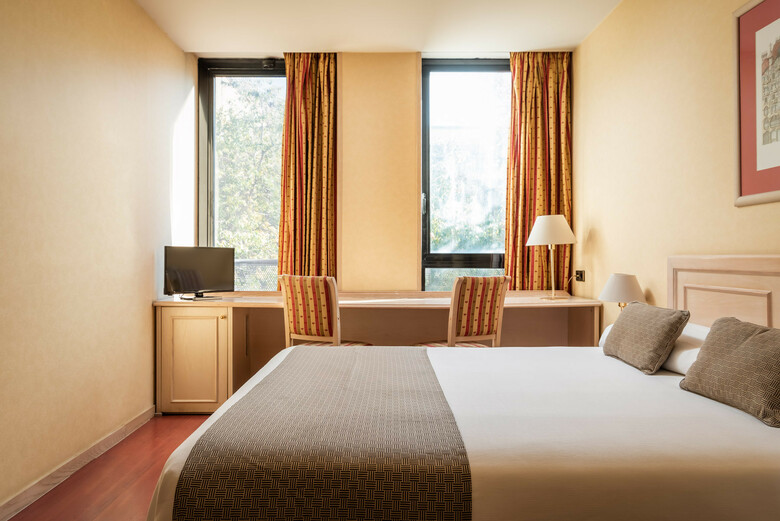 Hotel Sunotel Aston