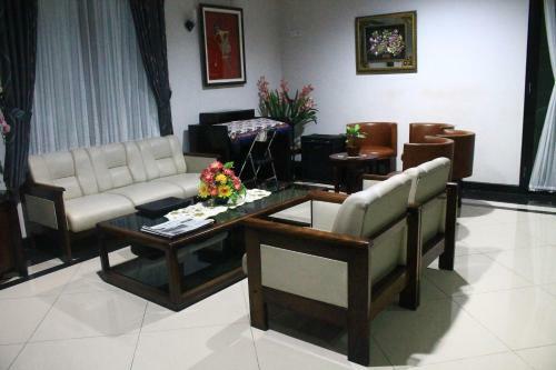 Hostal Carica Homestay Surabaya