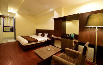 Hotel The Raj