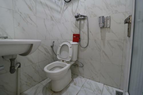 Hotel Reddoorz @ Ranotana Manado