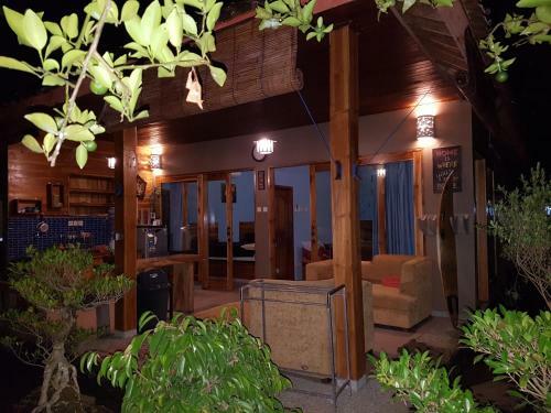 Medewi Drop Villa