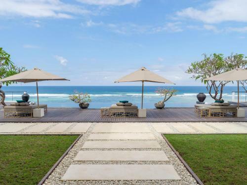 Villa Grand Cliff Nusa Dua - An Elite Haven