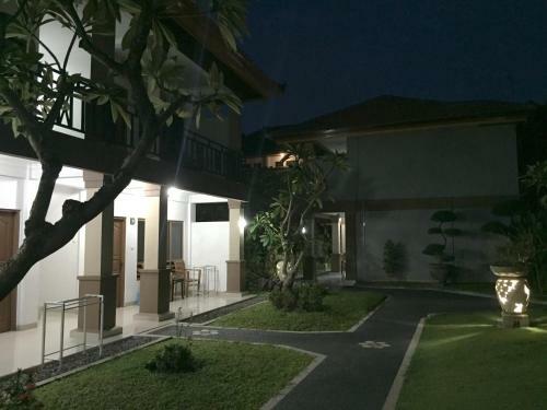 Hotel Agung Cottages