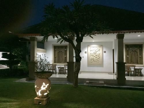 Hotel Agung Cottages