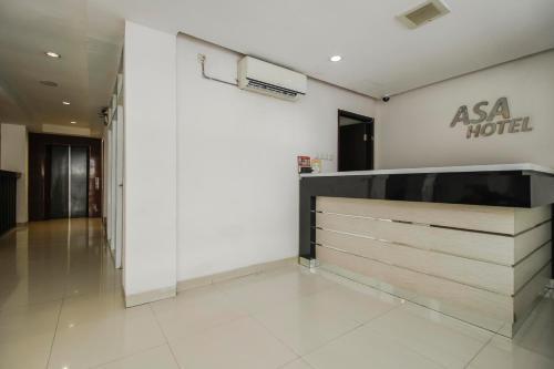 Hostal Reddoorz Plus Near Galaxy Bekasi
