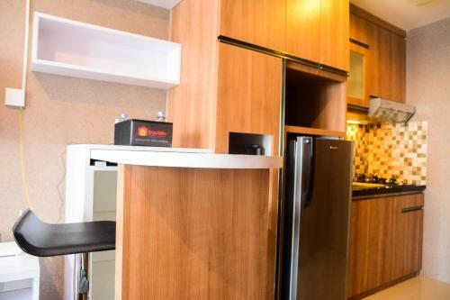 Comfortable Studio The Oasis Lippo Cikarang Apartment By Travelio