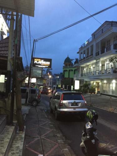 Hotel Platinum Budget