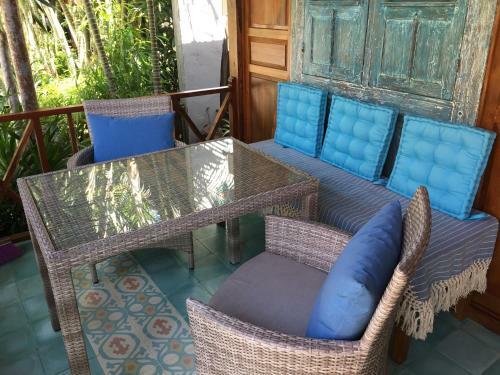 Villa Kampung Lestari