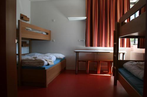Albergue Jugendherberge T�bingen
