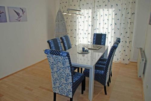 Apartamento Exklusives Ferienhaus Untern Reetdach