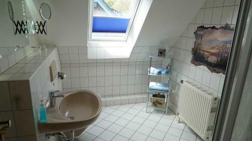 Apartamento Ferienwohnungen Sellin Mit Seeblick