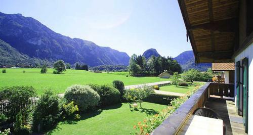 Apartamento Pension Mit Bergblick In Inzell