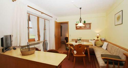 Apartamento Pension Mit Bergblick In Inzell