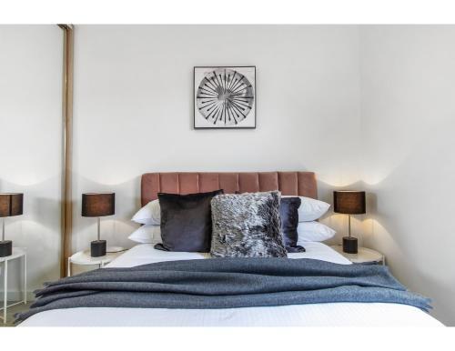 Boutique Apartment In Quiet, Sought-after Suburb