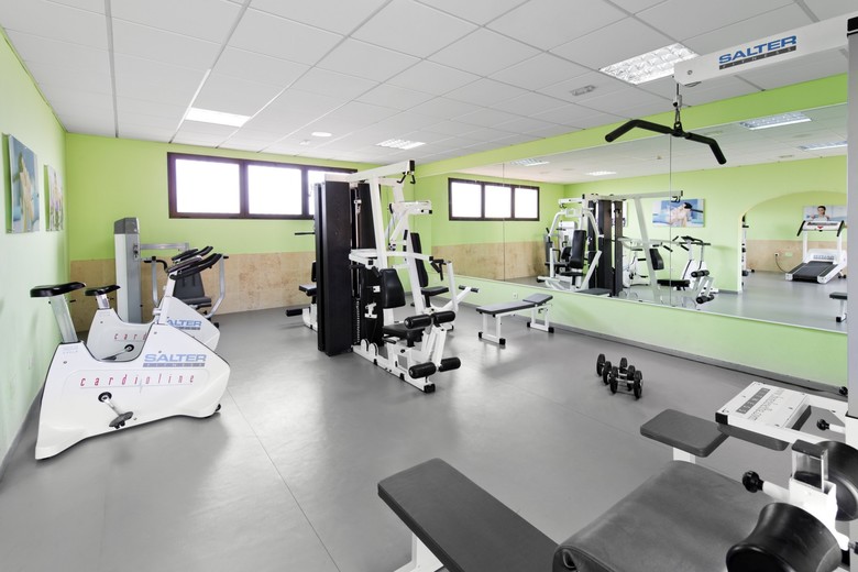 Apartamentos Elba Luc�a Sport & Suite Hotel