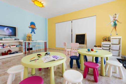 Apartamentos Elba Luc�a Sport & Suite Hotel
