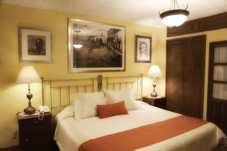 Hotel El Meson De Los Poetas