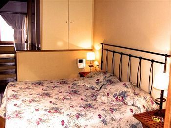 Hotel Eth Pomer 2