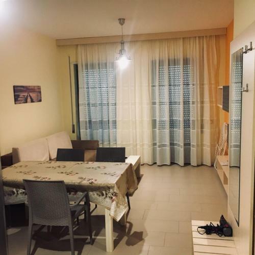 Hostal Olimpia Apartments