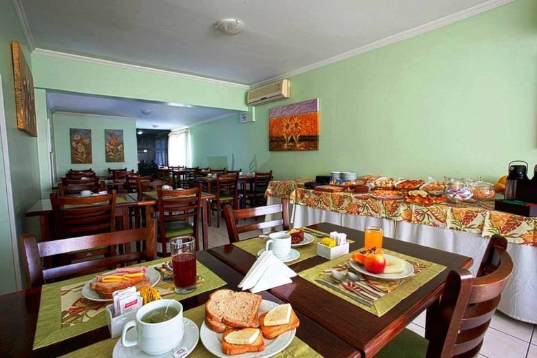 Carina Flat Hotel