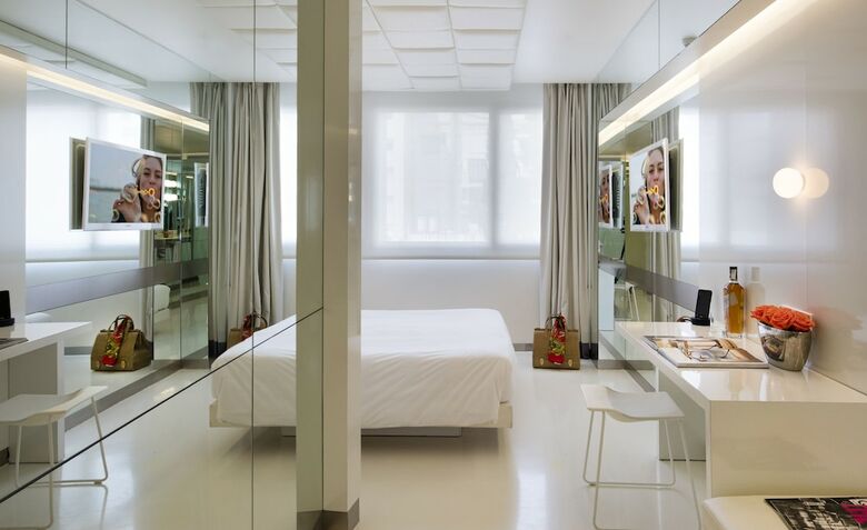 Hotel The Mirror Barcelona