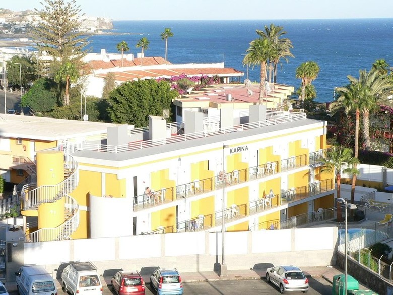 Apartamentos Karina