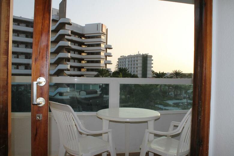 Apartamentos Fayna