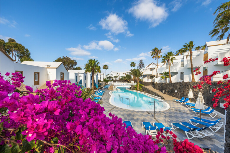 Apartamentos Livvo Morromar