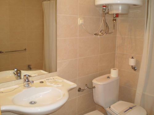 Apartamentos Crest Pas