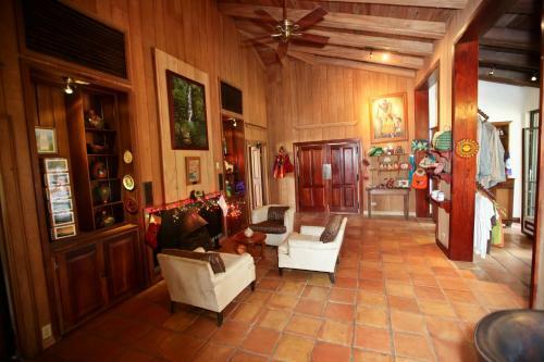 Lodge Hidden Valley Inn & Reserve
