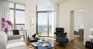 Hotel Daniel Herzelia