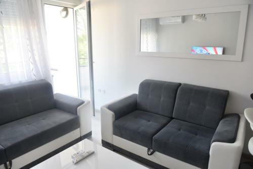 Apartment Ste-mi
