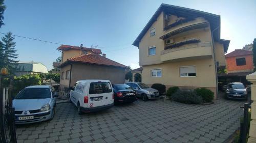 Hostal Vila San