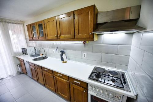 Apartman 49