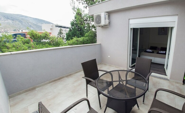 Luxury Apartment In City Center