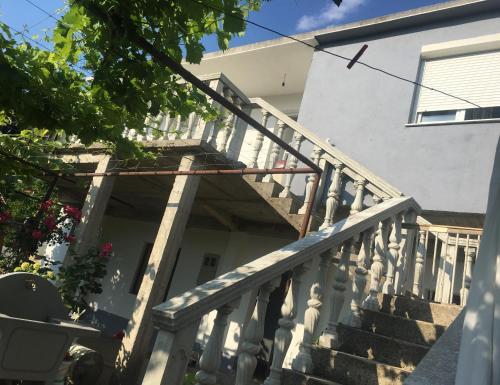 Albergue Guesthouse Red