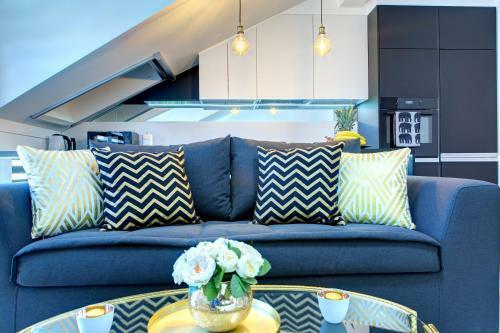 Luxury Apartment Crystal