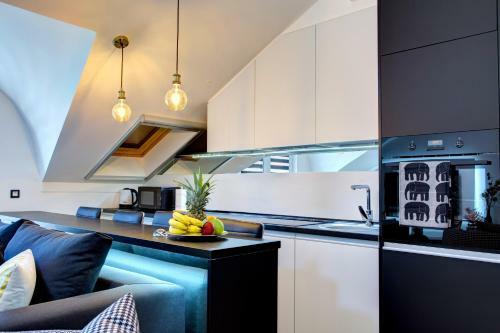 Luxury Apartment Crystal