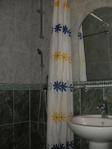 Apartments Leona