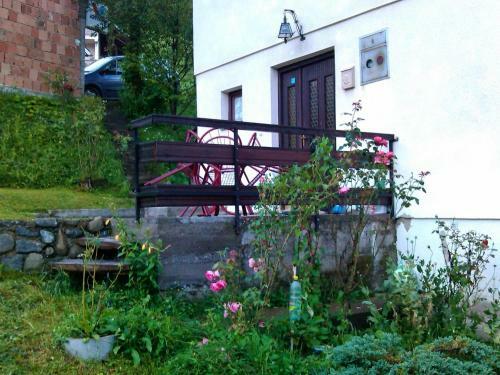 Vikend Ku?a Careva ?uprija
