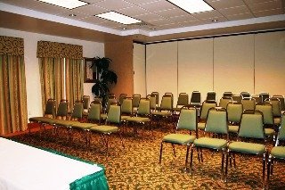 Hotel Hampton Inn Tampa-veterans Expressway/ Waters