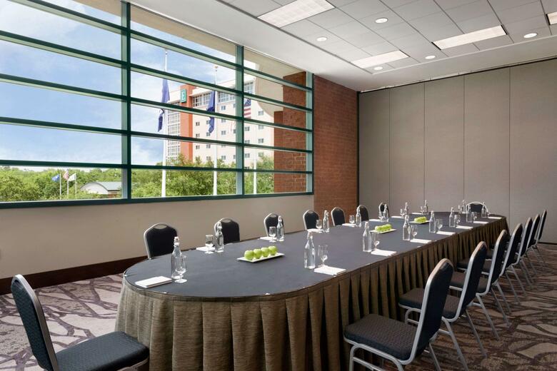 Embassy Suites Nrth Charleston - Airport/hotel