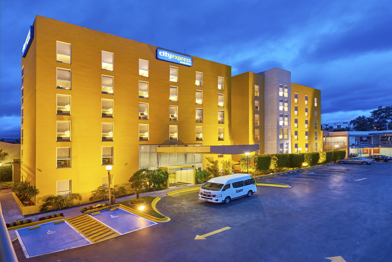 Hotel City Express San Luis Zona Universitaria
