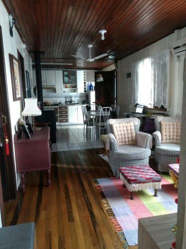 Bed & Breakfast Mudan�a De H�bitos Guest House