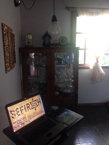 Hostal Sefiroh Hostel