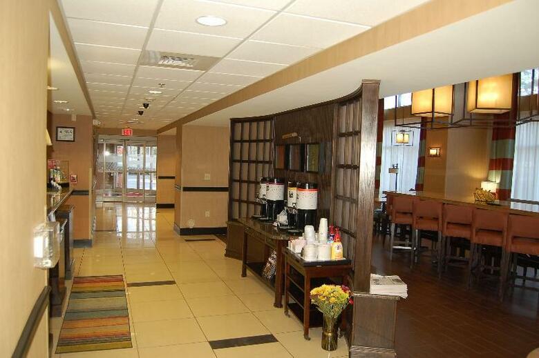 Hotel Hampton Inn & Suites Charlotte Airport