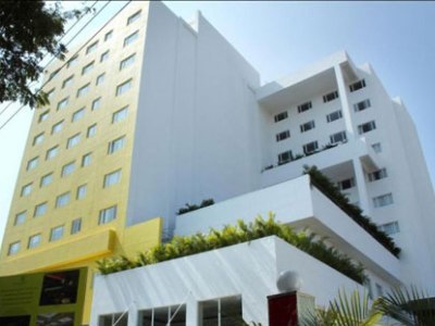 Hotel Lemon Tree