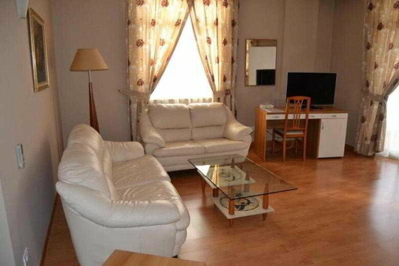Hotel Arvi